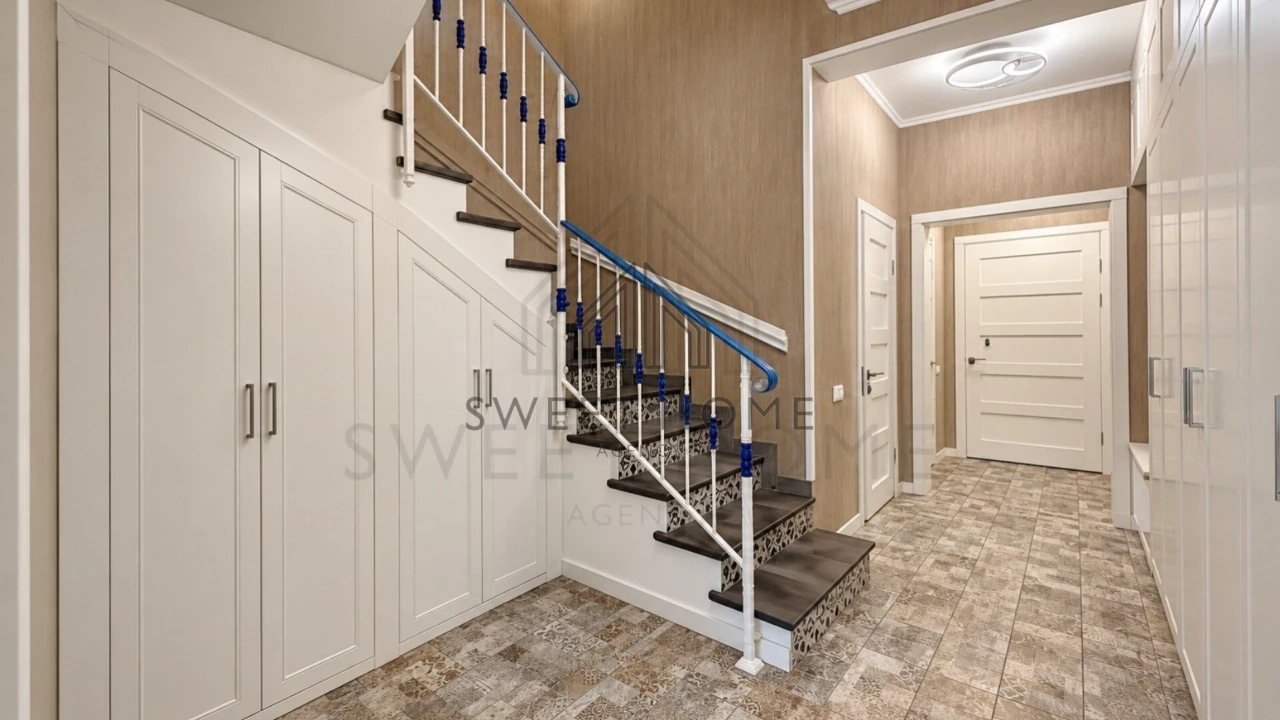 Продаж великого таунхаусу 165м² з ділянкою 2.5 сотки в Ірпін
