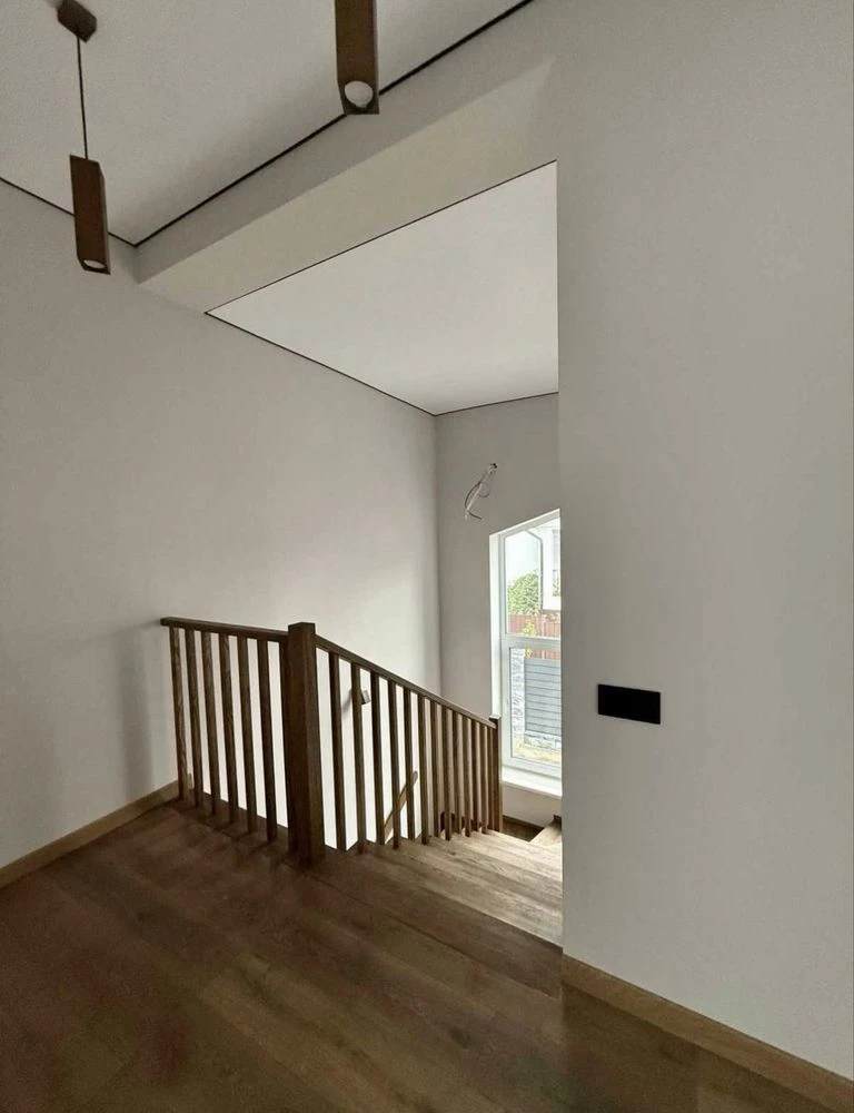 БЕЗ КОМІСІЇ | Продам дуплекс у Бучі з ремонтом — 90 м² на 3