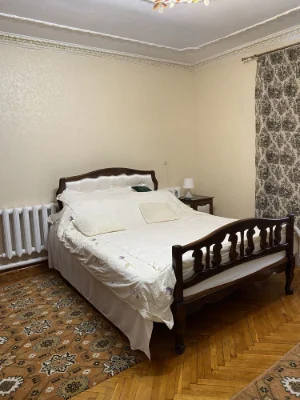 Продається просторий  2 поверховий будинок 160 кв.м. 31 сотк