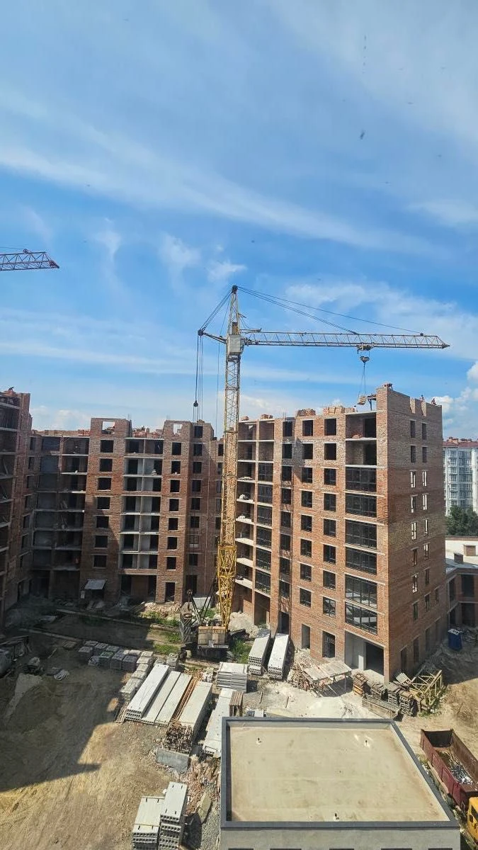 Продаж 1к квартири біля міського озера, ЖК Міленіум