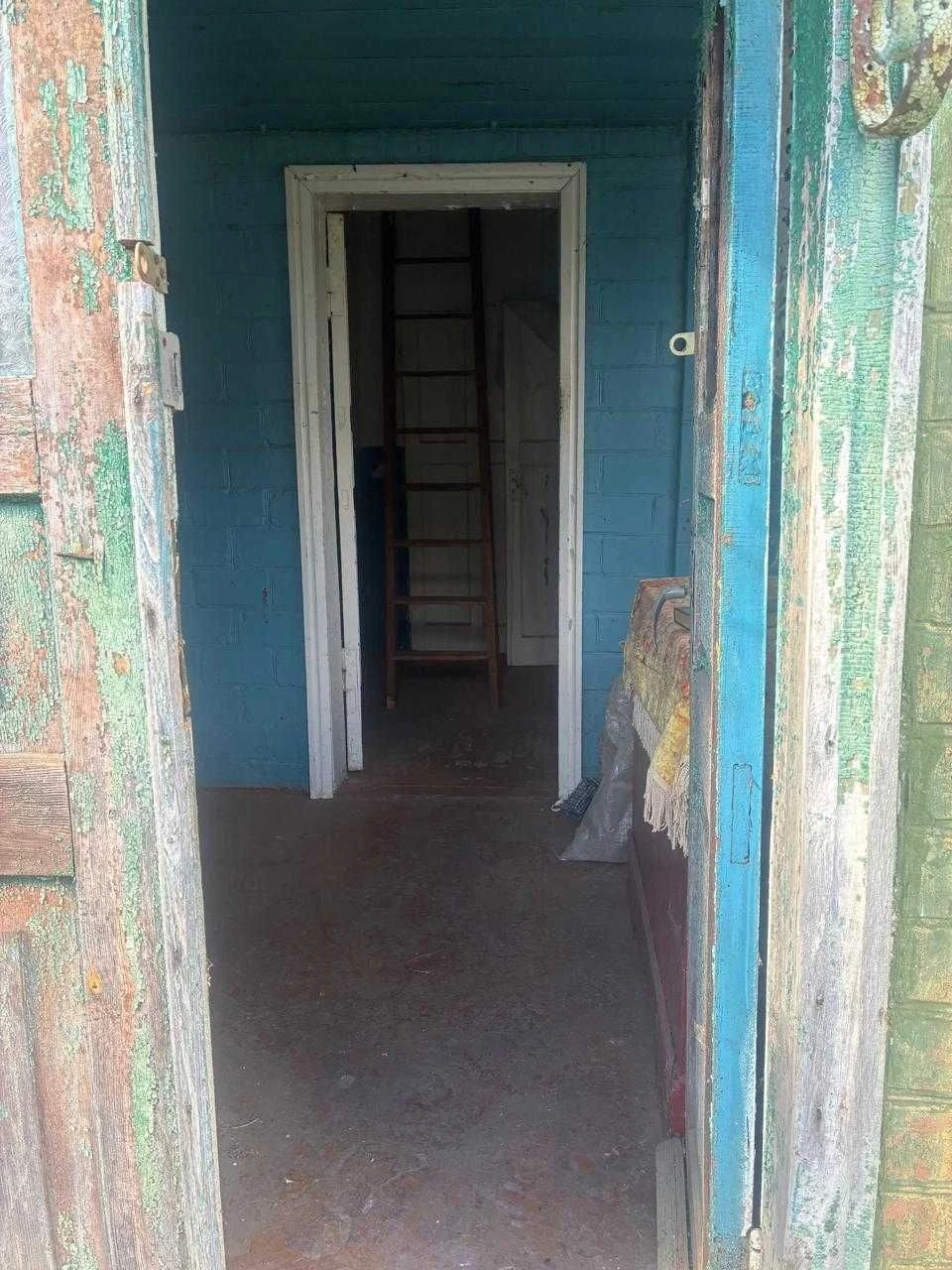 Будинок 56м2 та земельна ділянка 15соток.