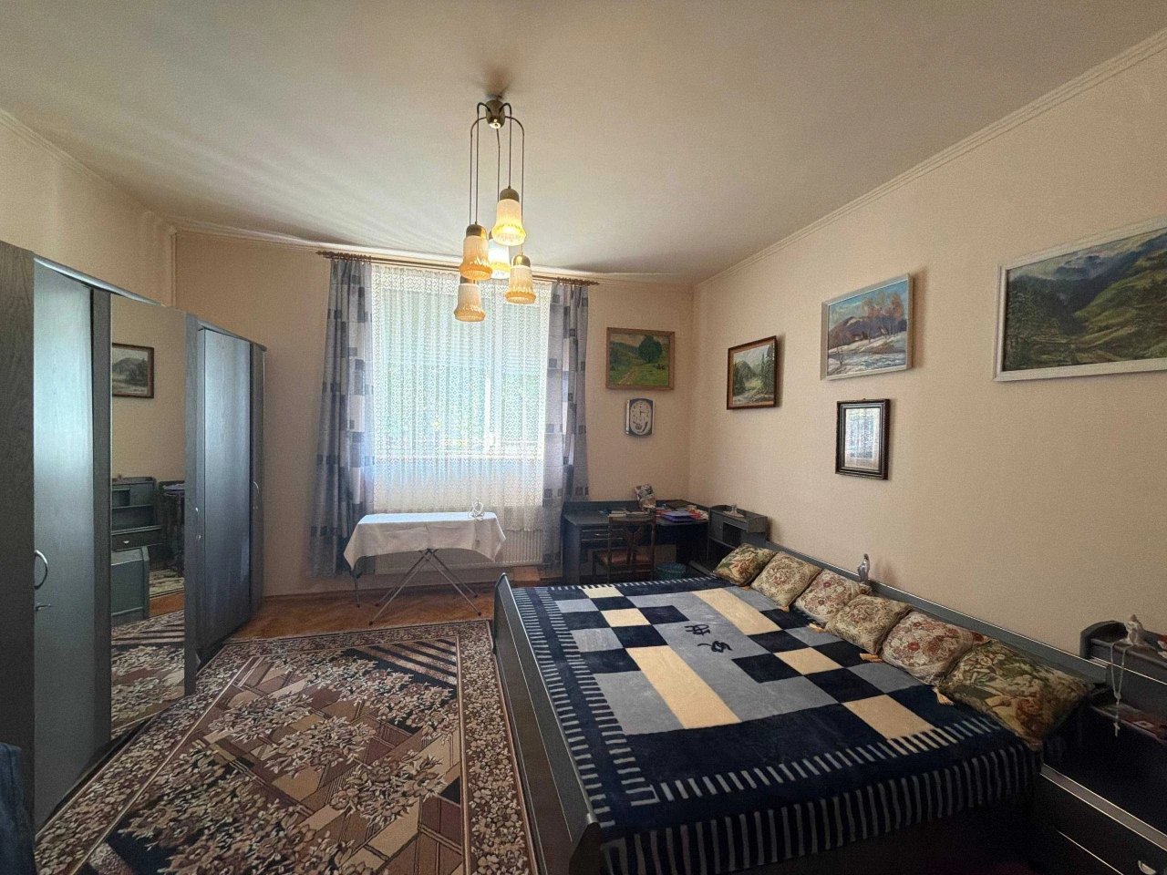 Продаж приватного будинку в центральній частині міста