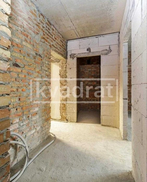 URGENT! No commission % Sale of 2-room apartment 49m2