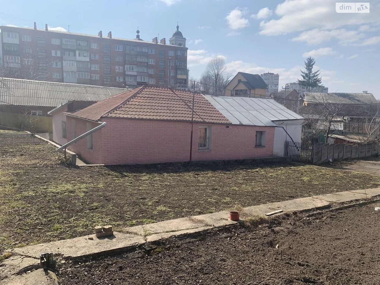 Продаж Дім
