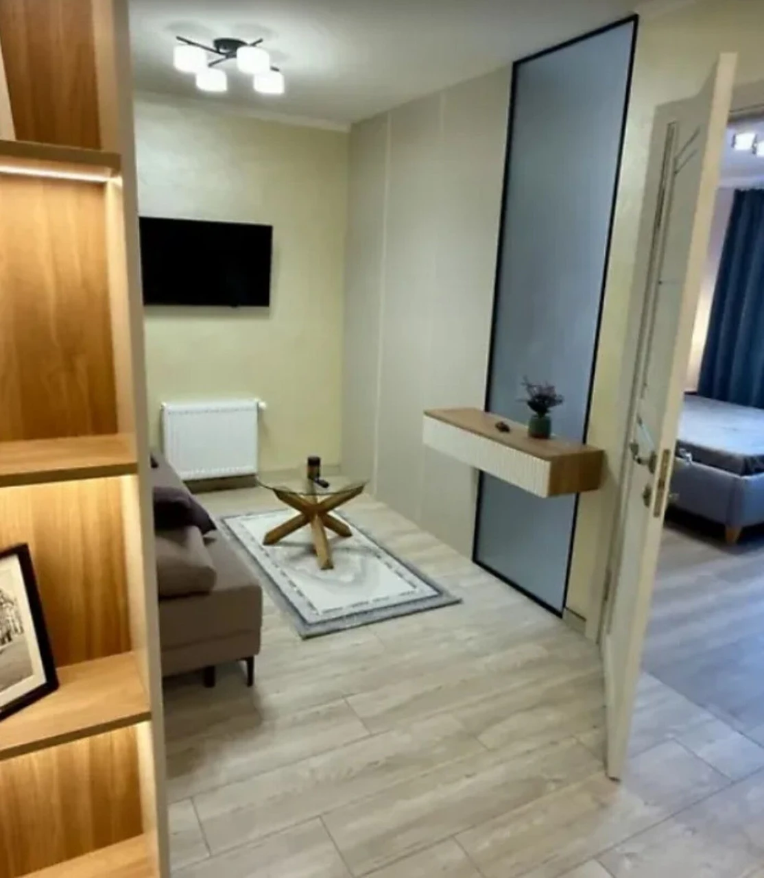 Продаж 1к квартири 45 кв. м на пров. Генерала Мирона Тарнавс