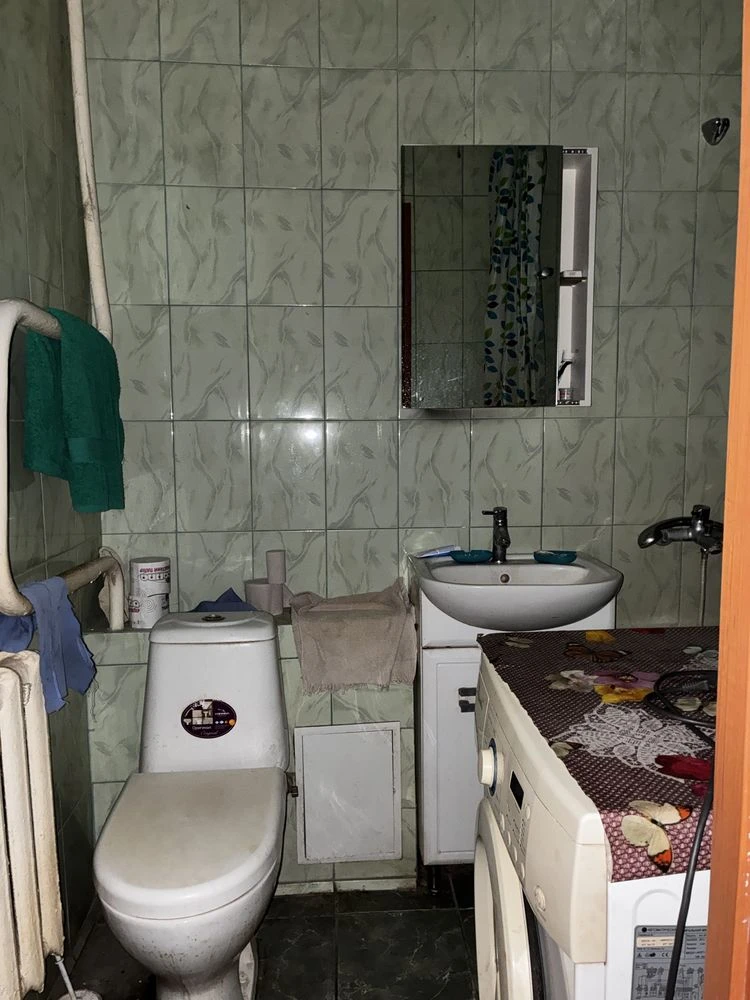 Продам 2 кімнатну квартиру на 2 поверсі цегляного будинку