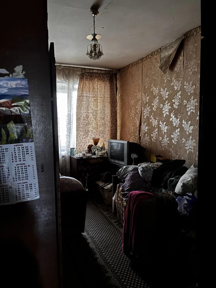 Продам 2 кімнатну квартиру на 2 поверсі цегляного будинку