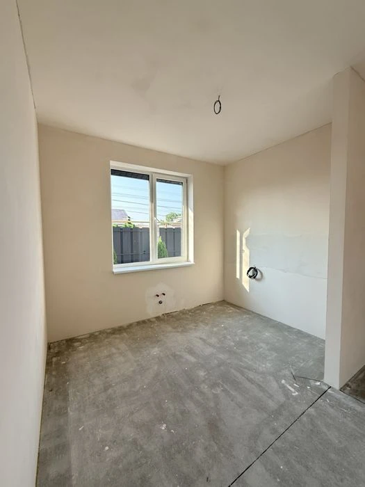 A new house D with gas near the sea on an asphalt street is ideal