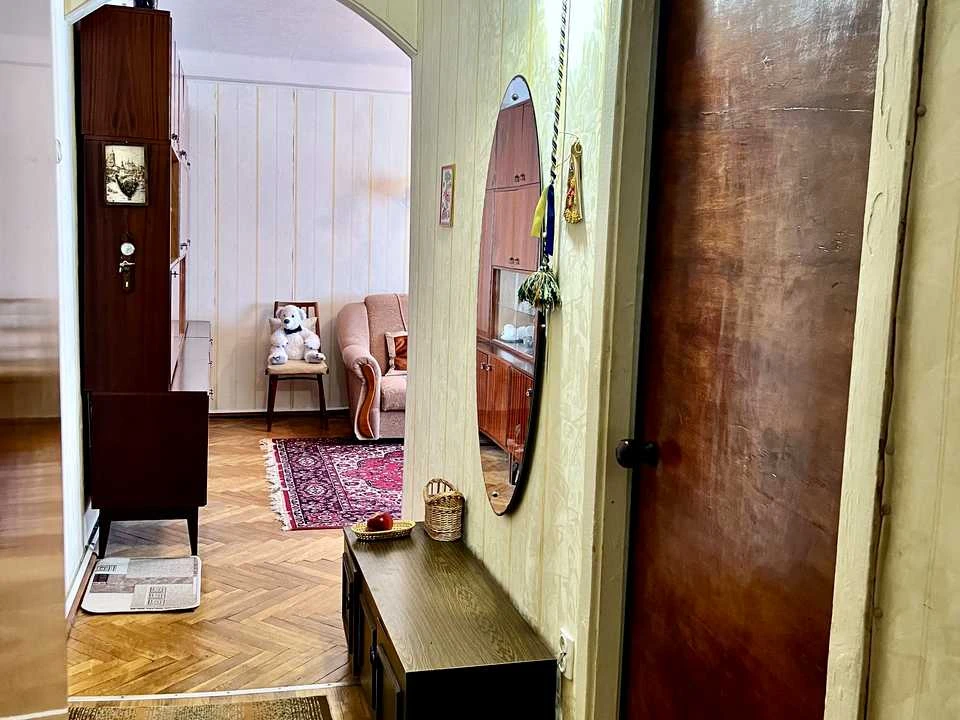 Квартира. Київ, Преображенська вул.
