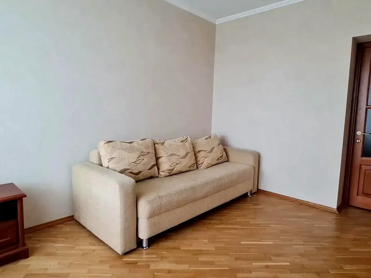 Оренда квартири 3-кімн. 94 м² 5/11 пов.