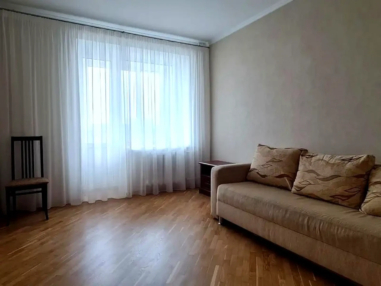Оренда квартири 3-кімн. 94 м² 5/11 пов.
