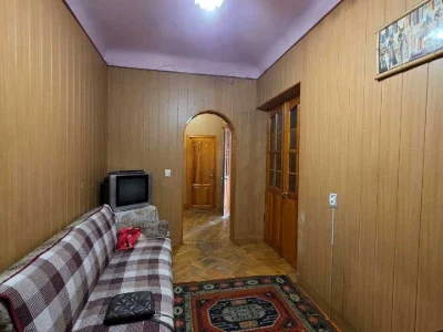 Квартира. Київ, Сергія Набоки вул.