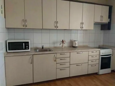 Оренда квартири 1-кімн. 41 м² 15/25 пов.
