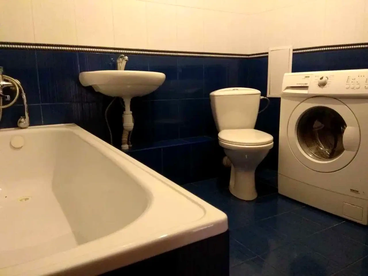 Оренда квартири 1-кімн. 41 м² 15/25 пов.