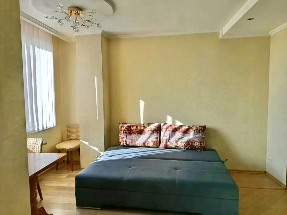 Квартира. Київ, Митрополита Андрея Шептицького вул.