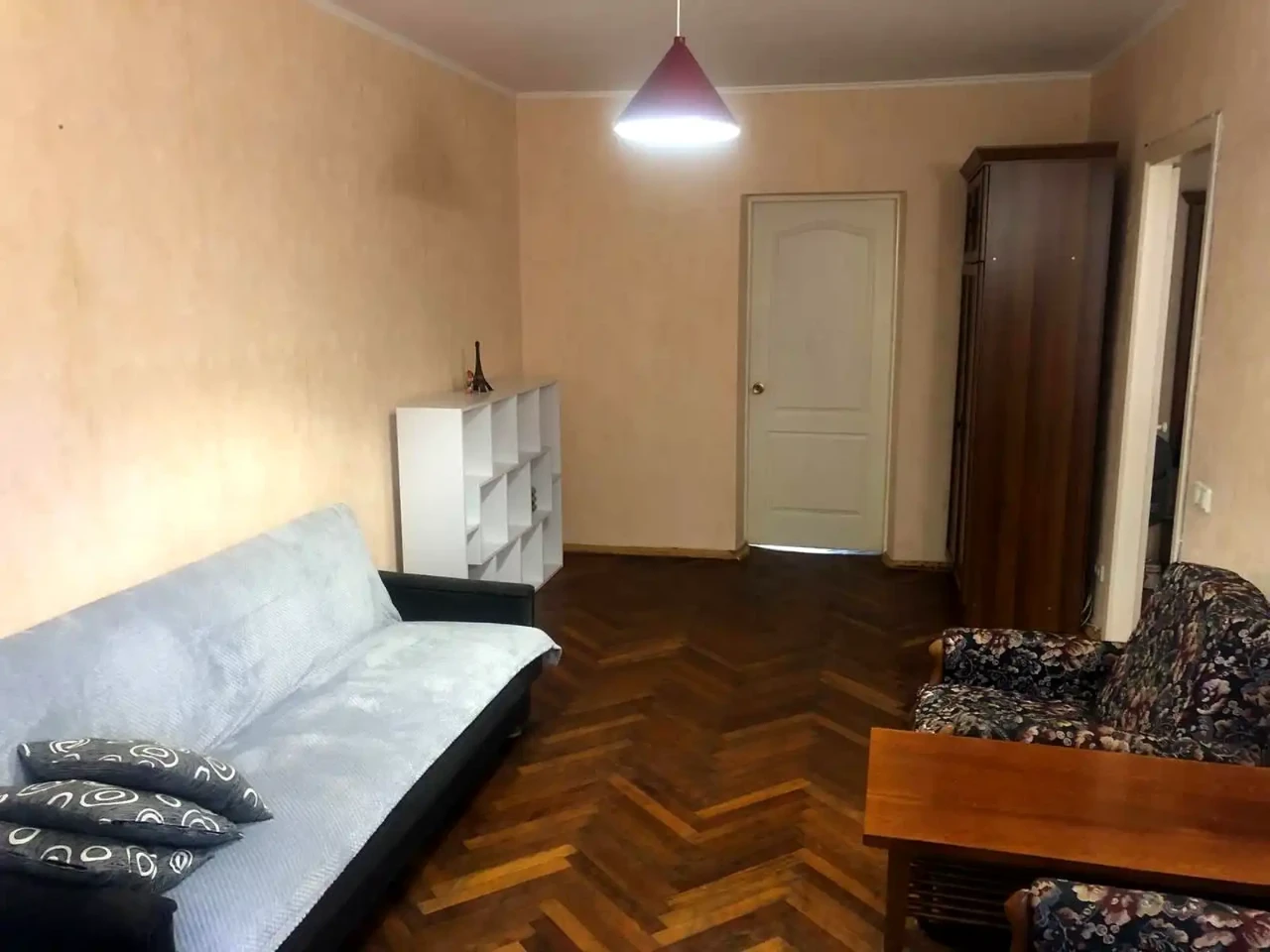 Оренда квартири 2-кімн. 43.35 м² 2/5 пов.