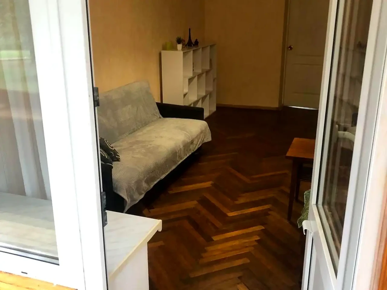 Оренда квартири 2-кімн. 43.35 м² 2/5 пов.