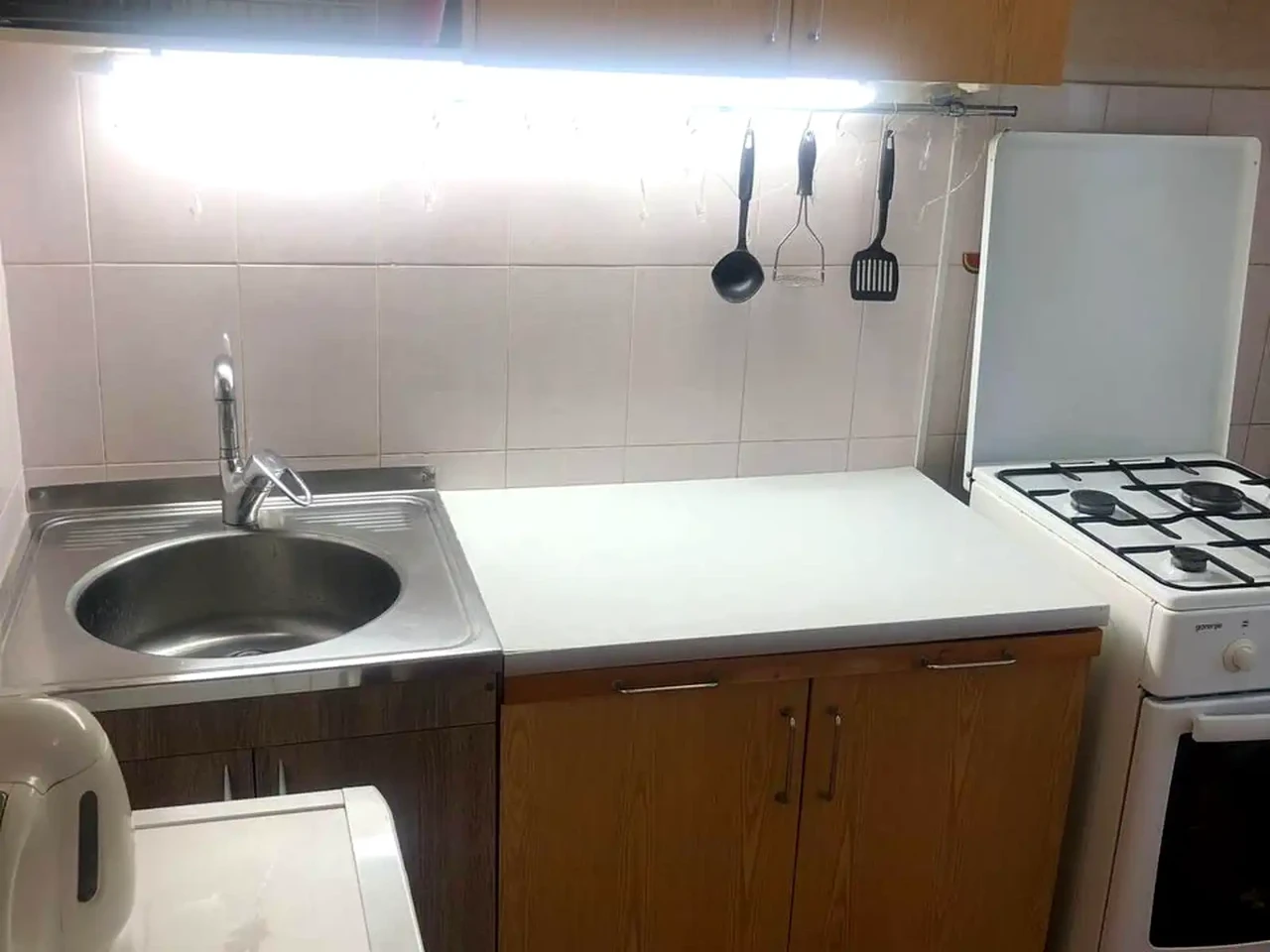 Оренда квартири 2-кімн. 43.35 м² 2/5 пов.