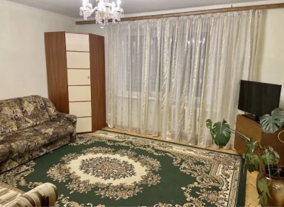Продаж 3-кімнатної квартири, 72 м2, вул. Гориня