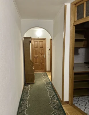 Продаж 3-кімнатної квартири, 72 м2, вул. Гориня