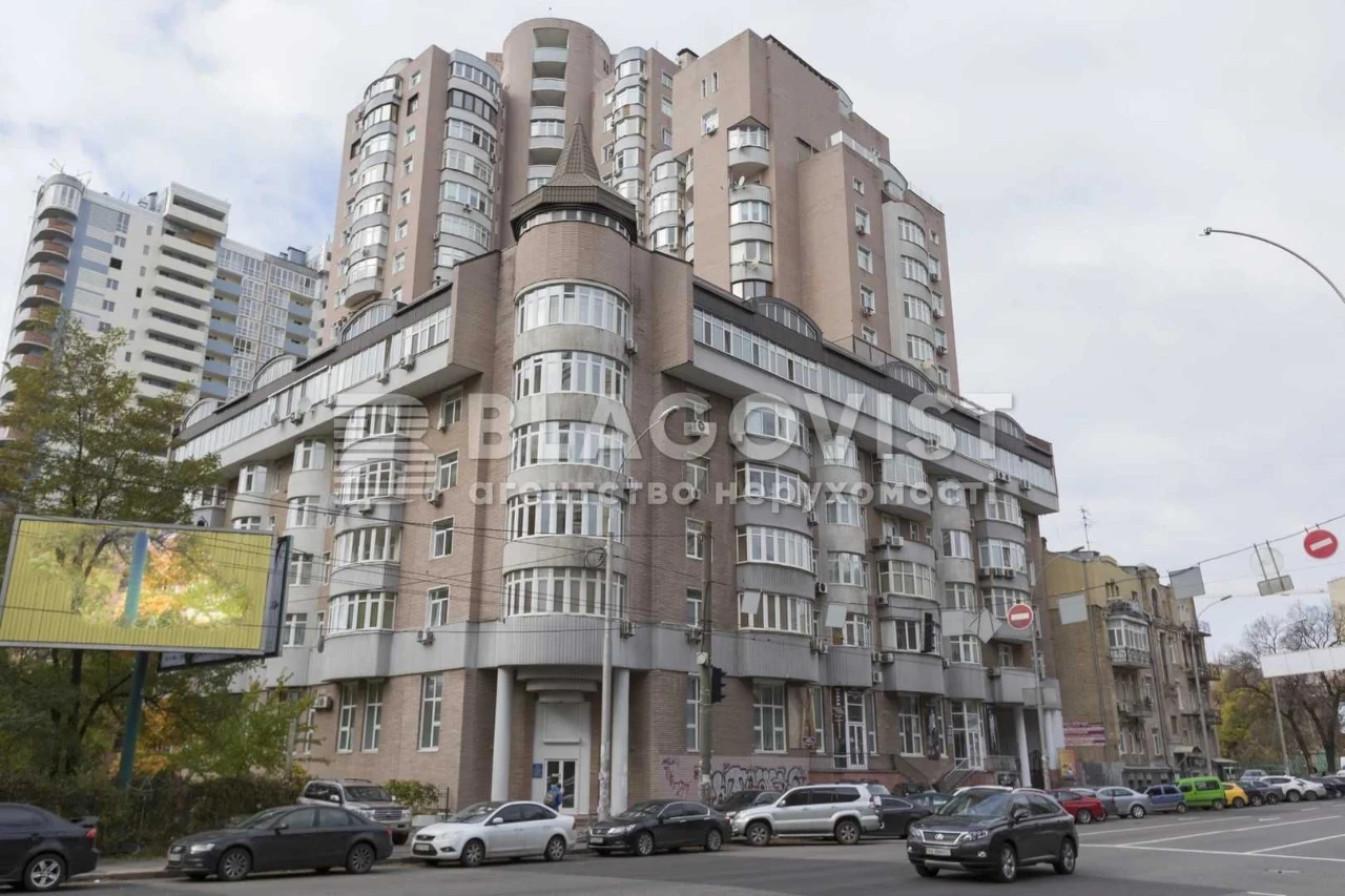 Продаж (73м) квартири Центр Києва Антоновича 140 Палац Украї