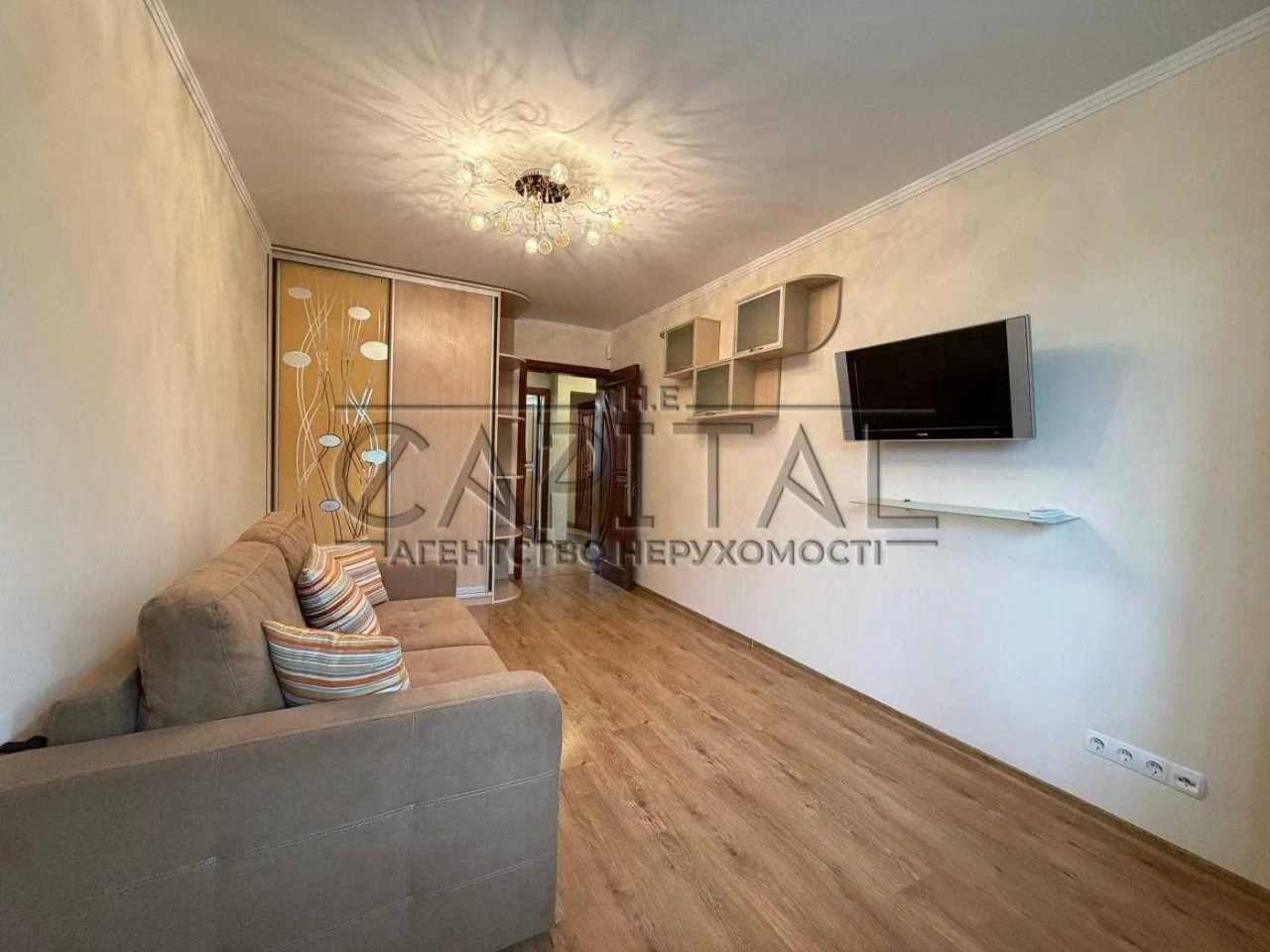 Продаж 3к квартири 5 хвилинах від метро Героїв Дніпра укритт