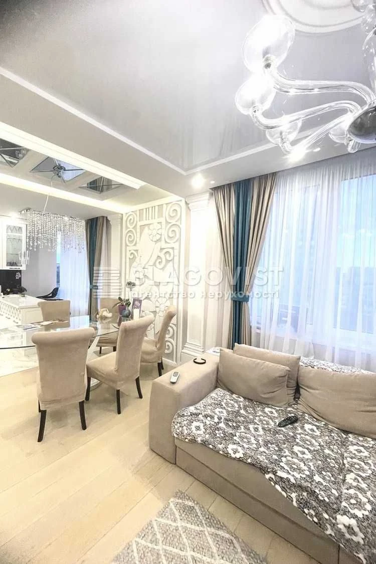 Продаж 3-к квартири, 100м2, З Ремонтом, Деміївка, Саперна-ло
