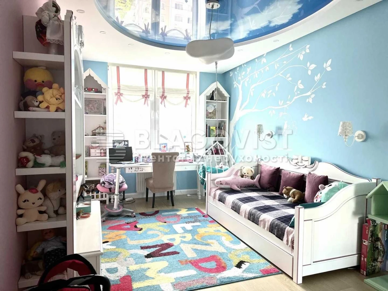Продаж 3-к квартири, 100м2, З Ремонтом, Деміївка, Саперна-ло