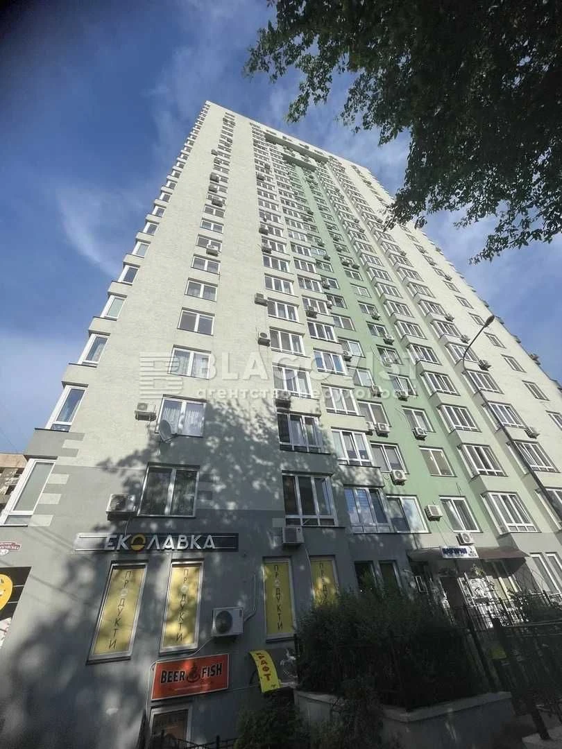 Продаж 3-к квартири, 100м2, З Ремонтом, Деміївка, Саперна-ло