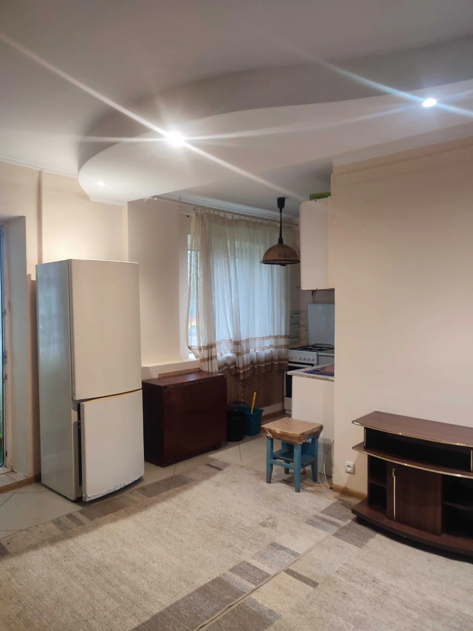 Продам 1 к кв на Березняках, Дніпровський