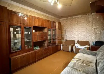 Продаж 2к квартири Зої Гайдай 7/Зои Гайдай 7