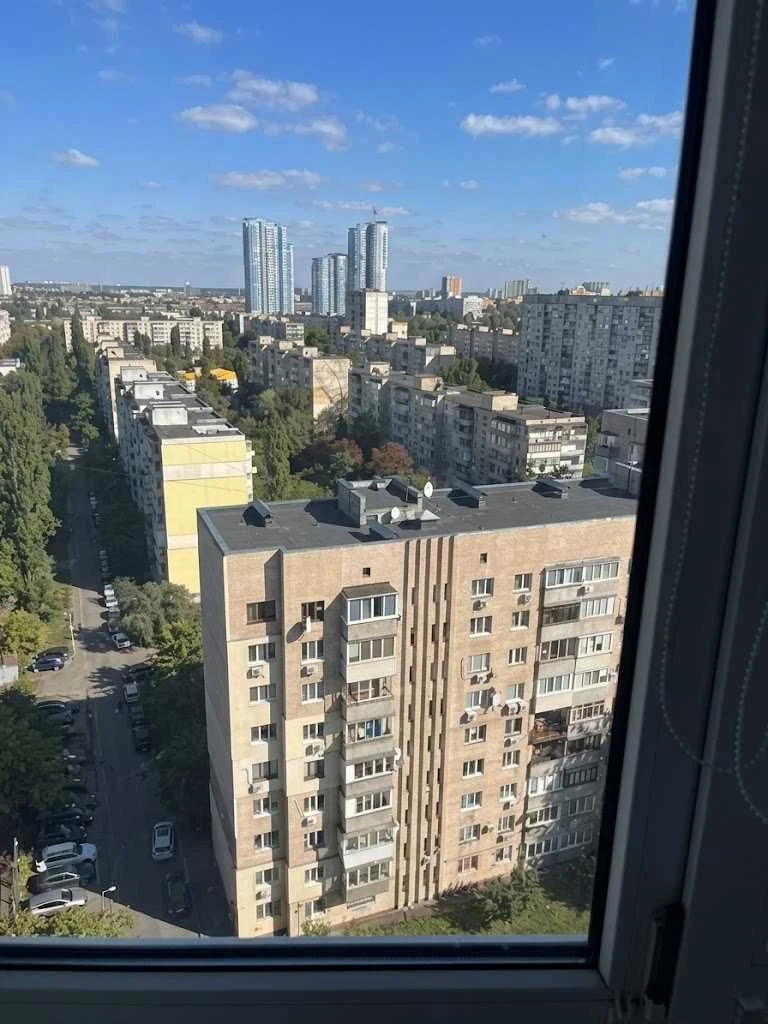 Продаж 3к квартири вул. Ігоря Шамо 10 Русанівка Березняки Ру