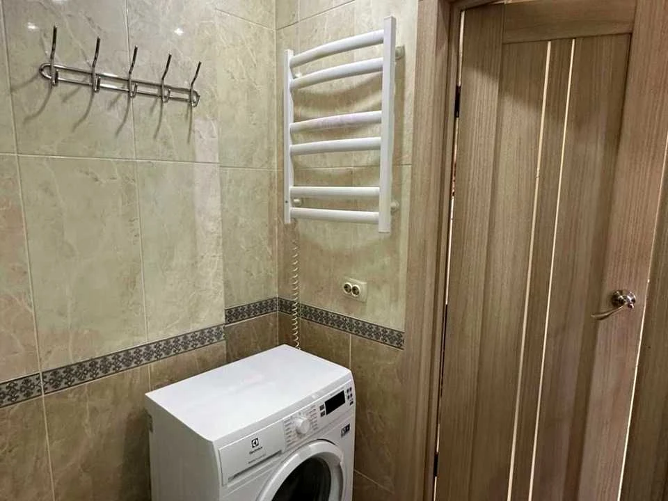 Квартира. Київ, Академіка Глушкова просп.