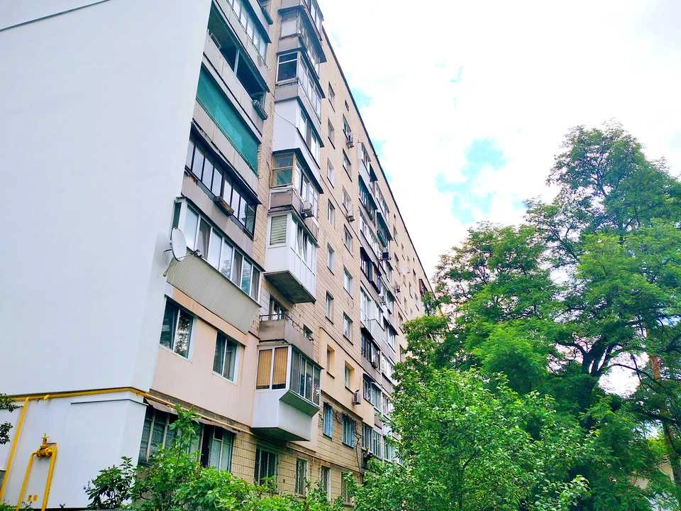 Квартира. Київ, Юрія Литвинського вул.