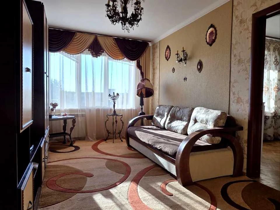 Квартира. Київ, Леся Курбаса просп.