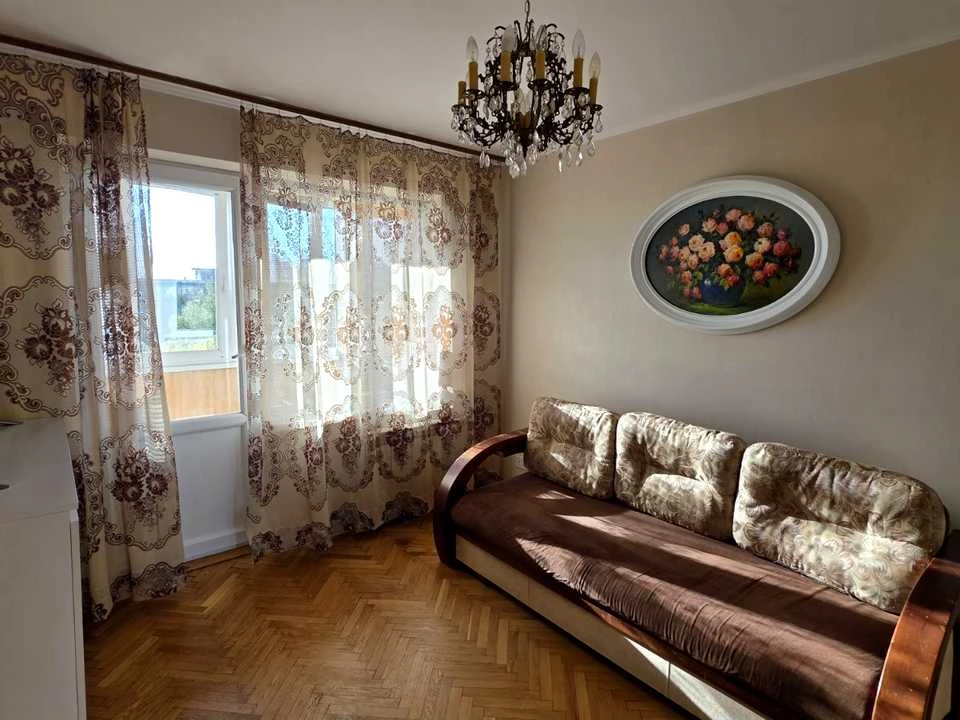 Квартира. Київ, Леся Курбаса просп.