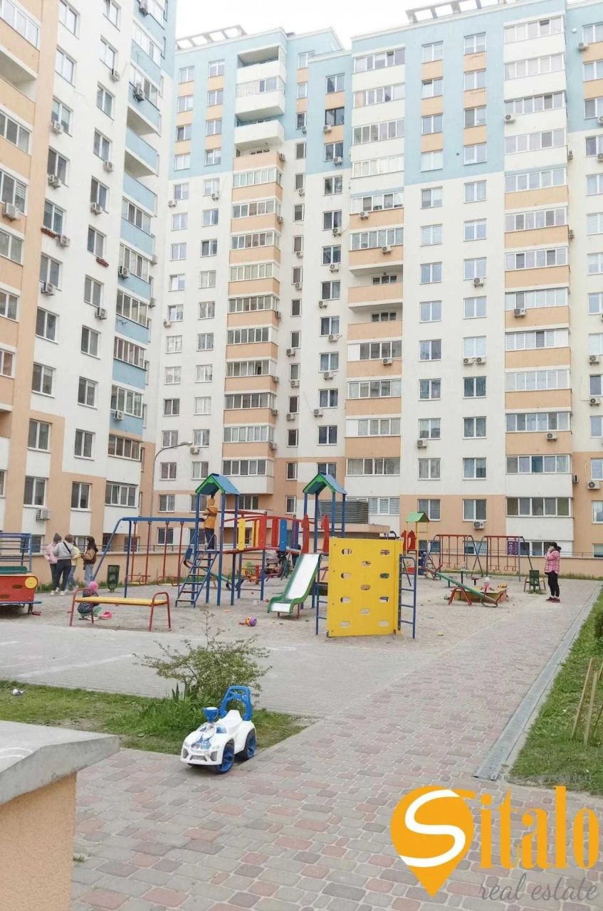 ЖК Новомостицько - Замковецький, Подільський вул.  Данченка,