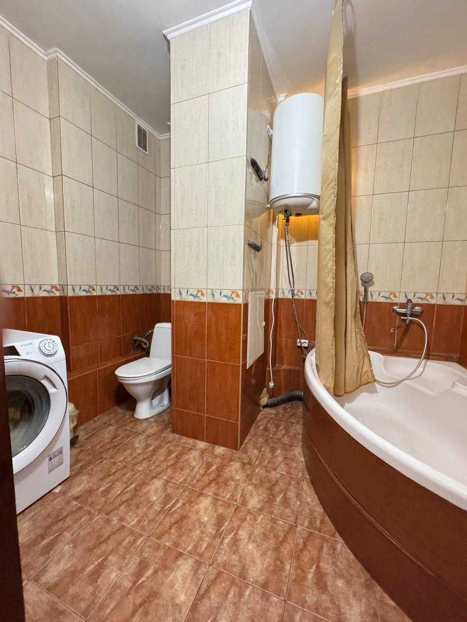 Продається 3х кімнатна кватрира вул Мишуги 2 Позняки Осокорк