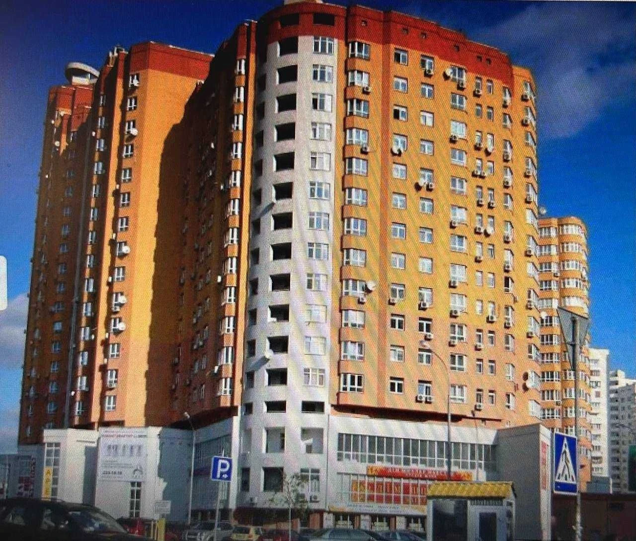 Продається 3х кімнатна кватрира вул Мишуги 2 Позняки Осокорк