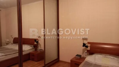 Продаж 4К Івасюка Володимира просп. Г.Сталінграду 6 корп 1 О