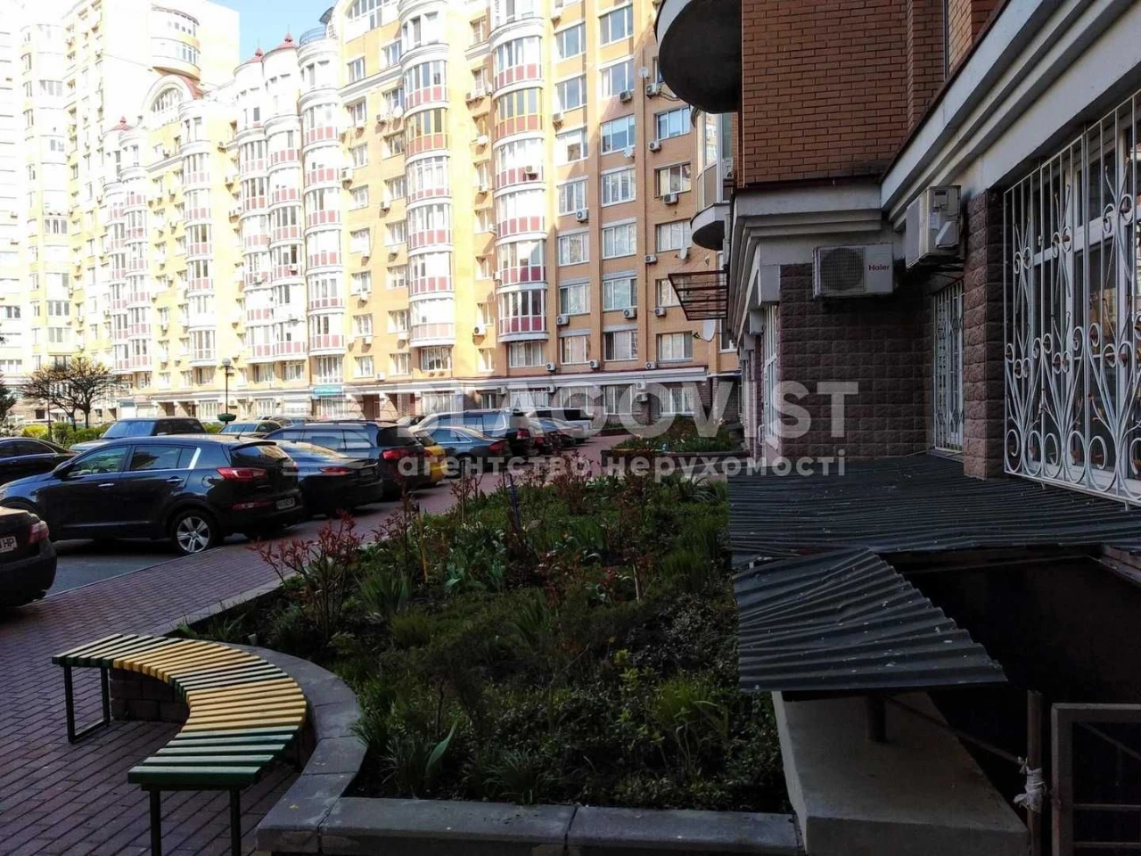 Продаж 4К Івасюка Володимира просп. Г.Сталінграду 6 корп 1 О