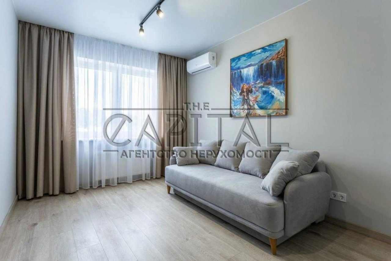 Продаж квартири,  Жк Family Friends, вул. Новопольова, Карав