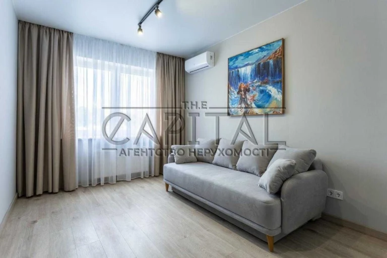 Продаж квартири,  Жк Family Friends, вул. Новопольова, Карав