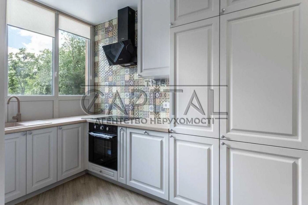 Продаж квартири,  Жк Family Friends, вул. Новопольова, Карав