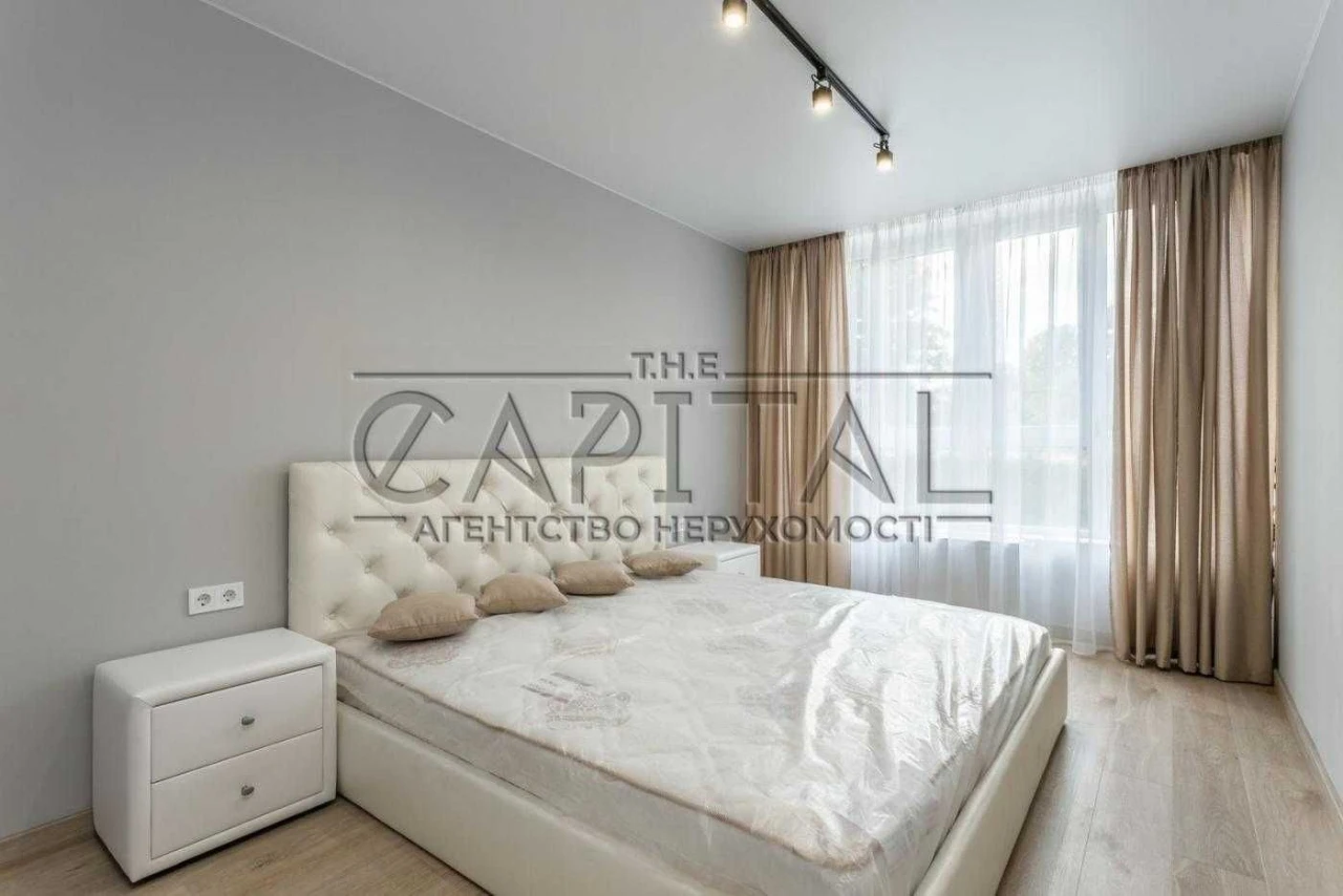Продаж квартири,  Жк Family Friends, вул. Новопольова, Карав