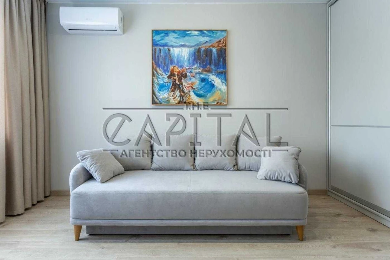 Продаж квартири,  Жк Family Friends, вул. Новопольова, Карав