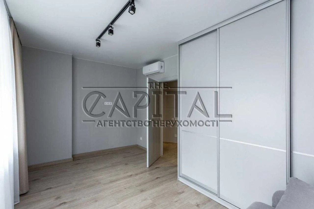 Продаж квартири,  Жк Family Friends, вул. Новопольова, Карав