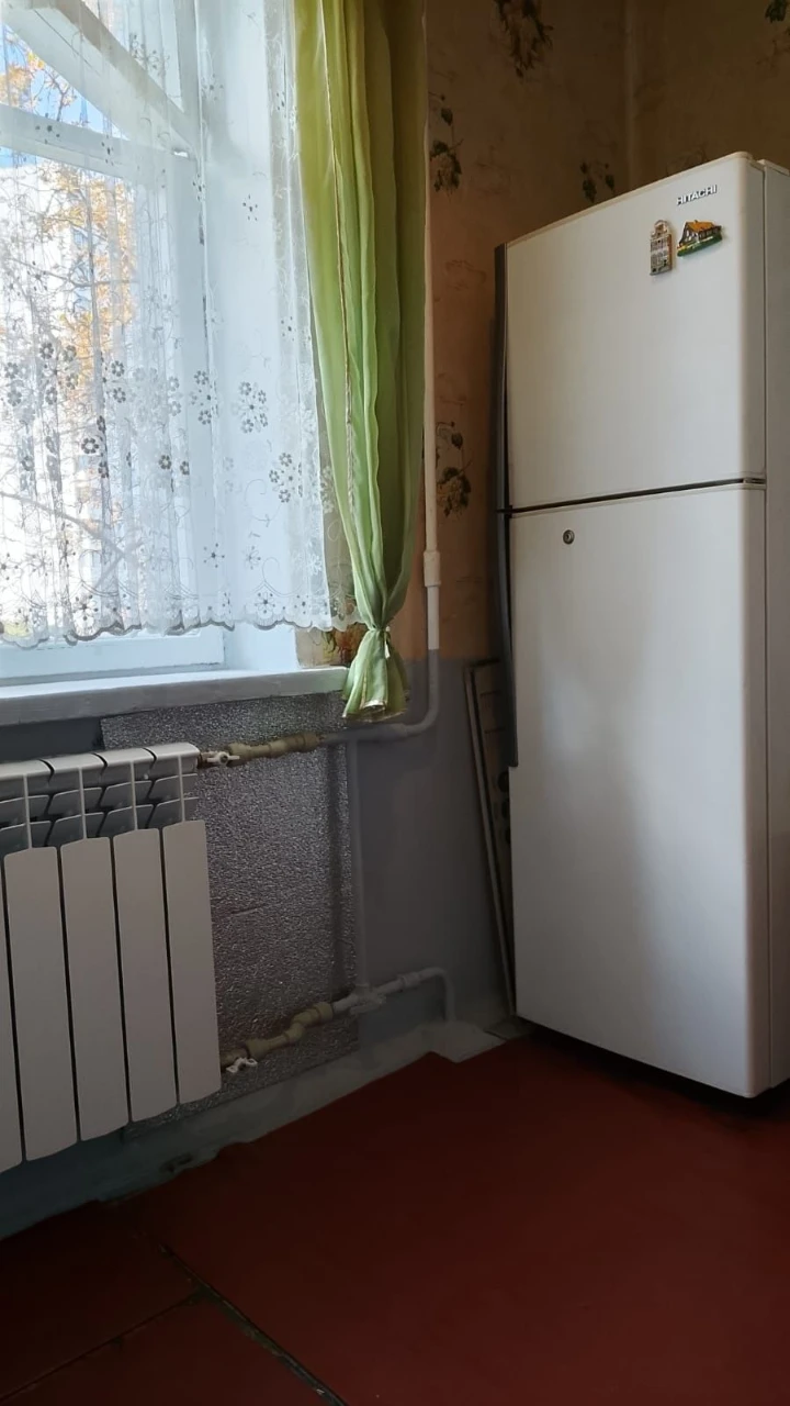 Власник. Продам 1 кімнатну 27м, в. Я. Корчака 60.Нивки. Газ.