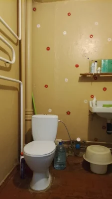 Власник. Продам 1 кімнатну 27м, в. Я. Корчака 60.Нивки. Газ.