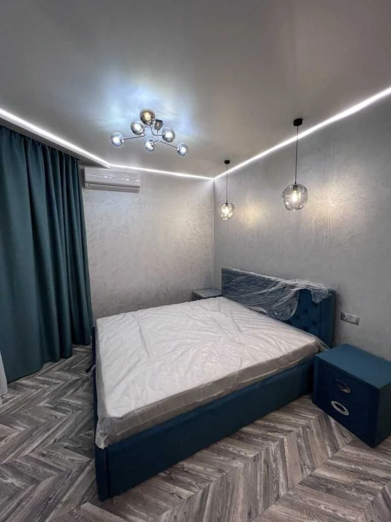 Продам двокімнатну квартиру (72 м²) у Києві, Дарницький райо